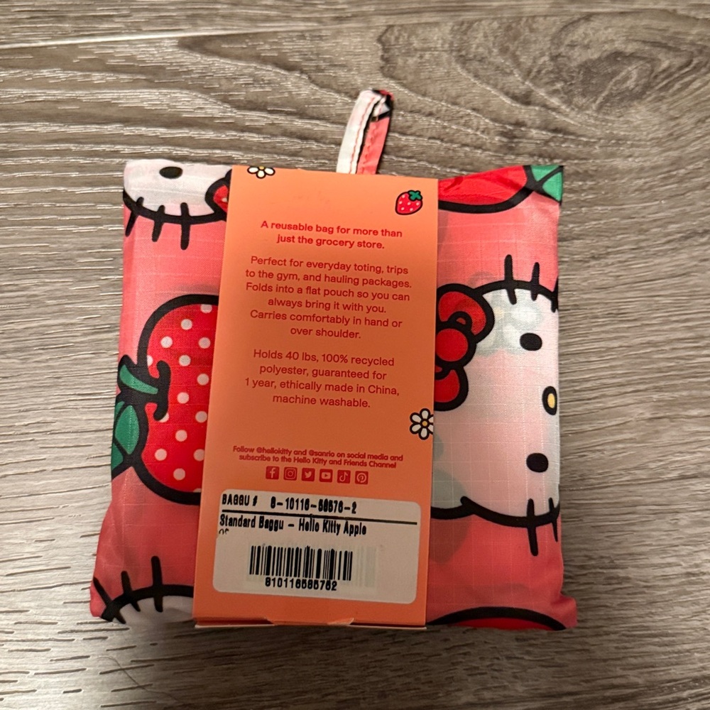 NWT Baggu Hello Kitty Standard Bag Apple - Picture 7 of 7